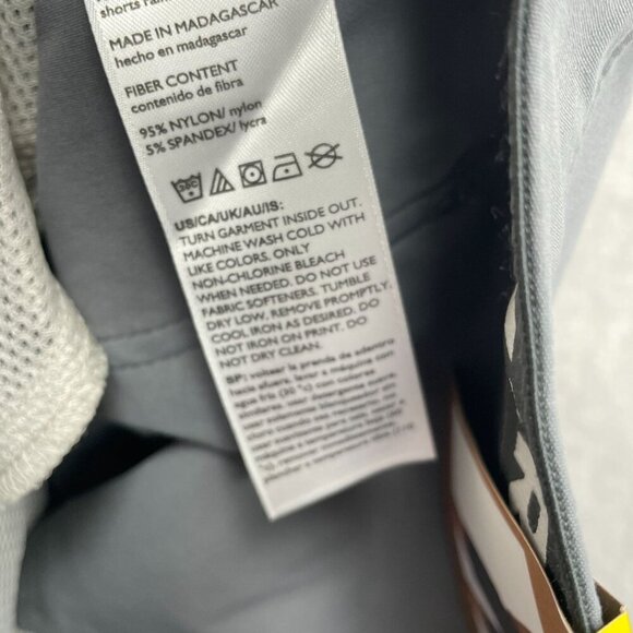 NEW Eddie Bauer Rainier 10” Tech Shorts Men’s 32 Cargo Outdoor Gray - Picture 6 of 7